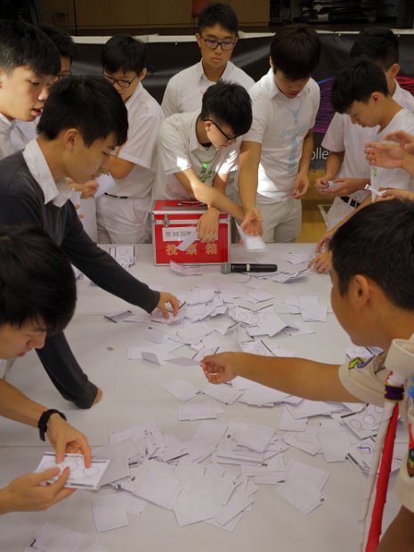 SU polling0032